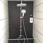 Calypso מלון דירות 4*