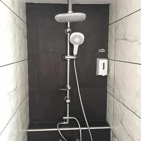 Calypso 公寓式酒店 4*